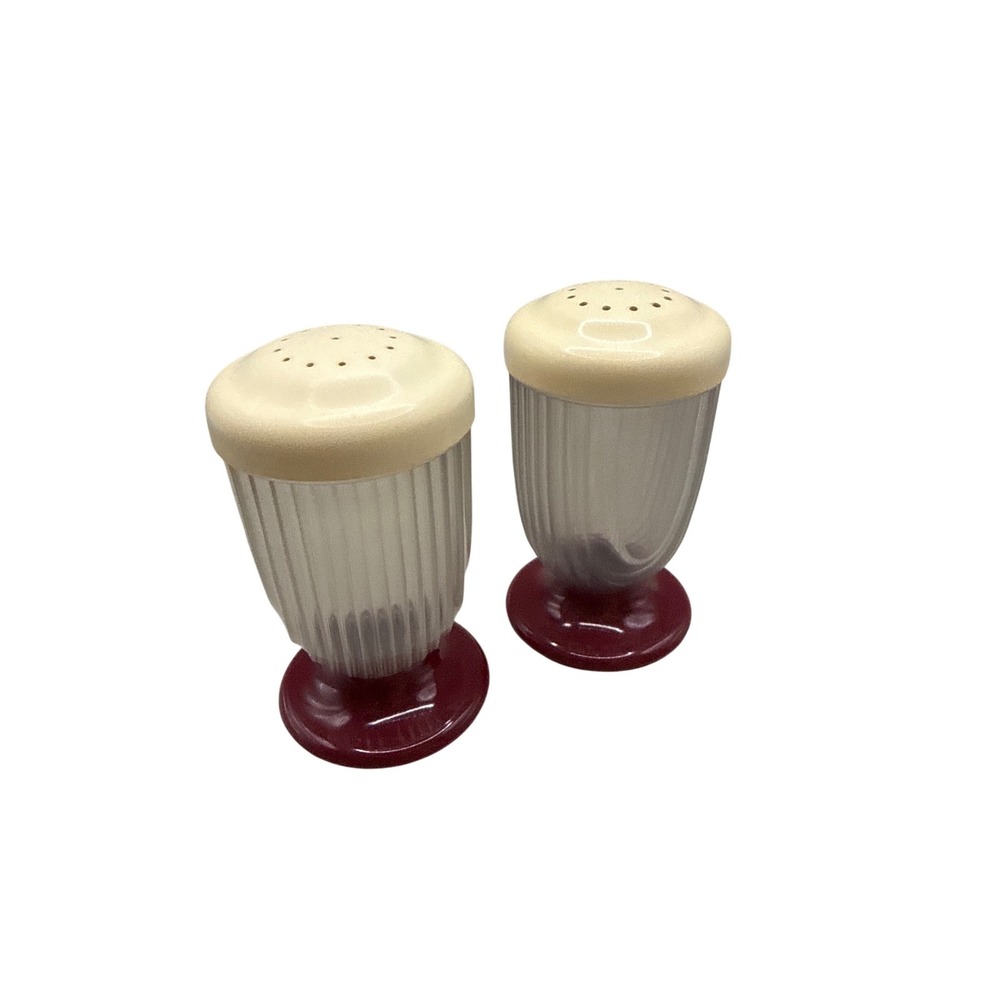 Melamine Salt and Pepper Shakers Burgundy Red Ribbed Retro MCM Set Rare Vintage